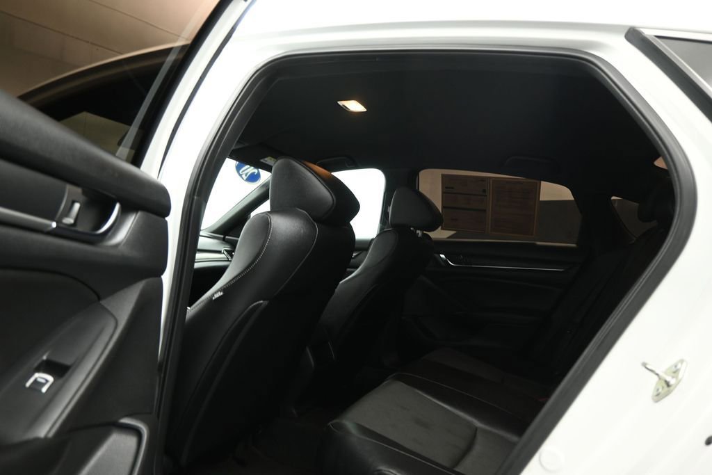 Used 2020 Honda Accord Sport image 19