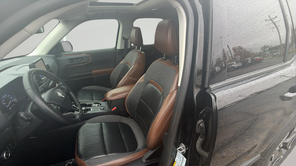 Certified 2023 Ford Bronco Sport Outer Banks w/ Tech Package AWD/4WD image 32