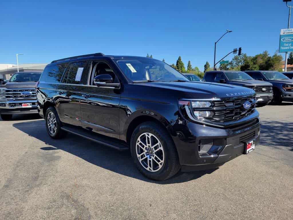 Certified 2025 Ford Expedition Max Active RWD image 9