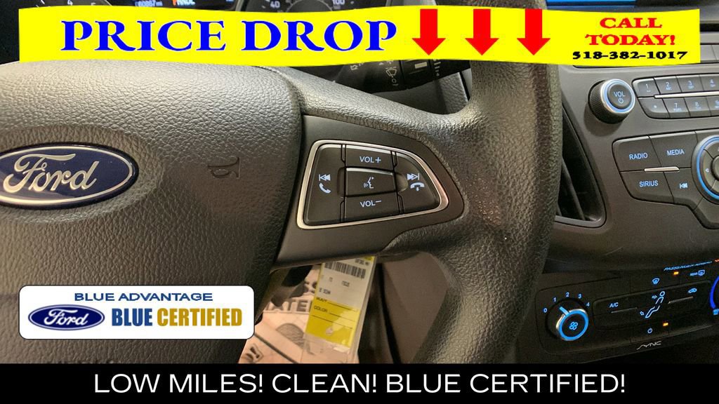 Certified 2017 Ford Focus SE FWD image 32