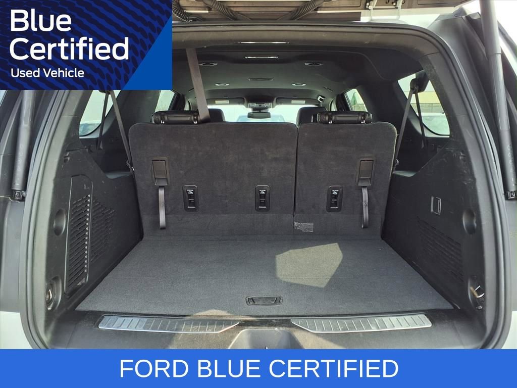 Used 2024 Chevrolet Suburban RST image 14