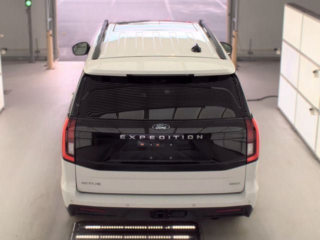 Certified 2025 Ford Expedition Max Active AWD/4WD image 6
