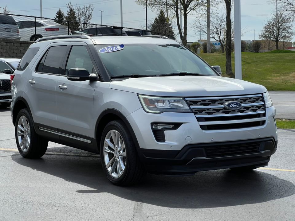 Certified 2018 Ford Explorer XLT w/ Equipment Group 202A AWD/4WD image 37