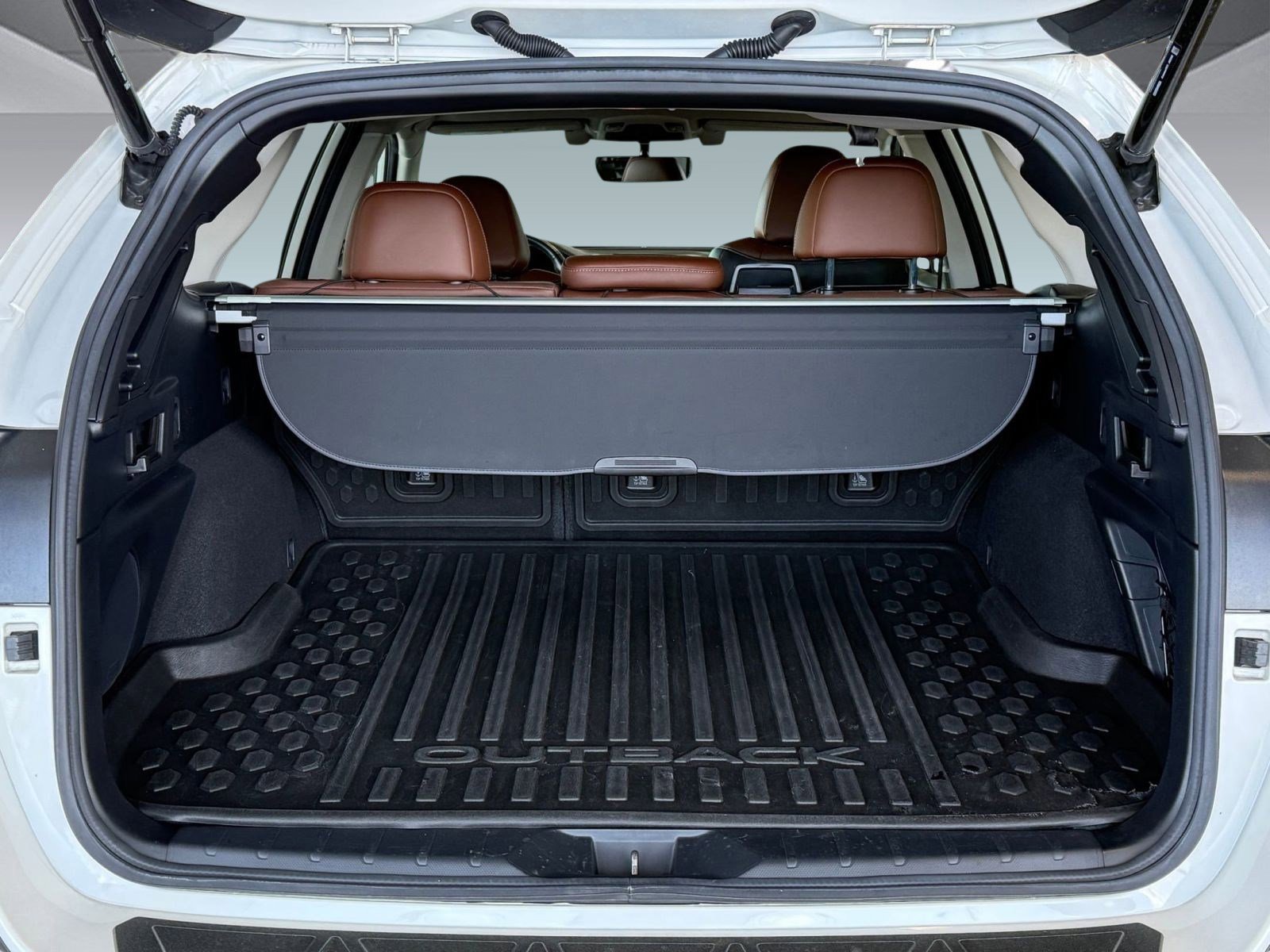 Used 2021 Subaru Outback Touring XT image 31