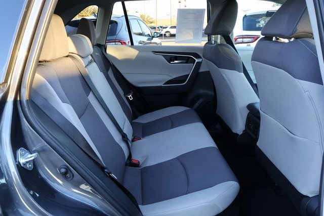 Used 2023 Toyota RAV4 XLE image 21