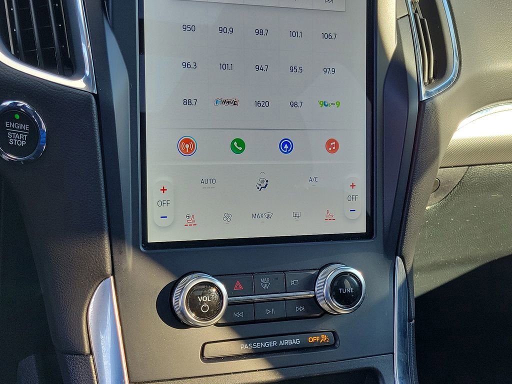 Certified 2024 Ford Edge ST w/ Equipment Group 401A image 28