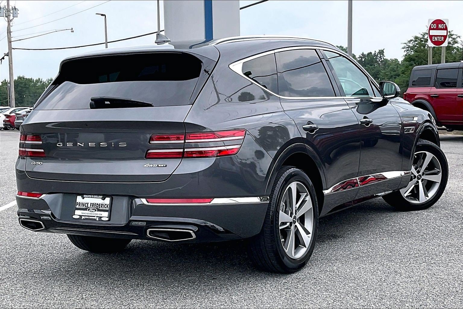 Used 2023 Genesis GV80 3.5T AWD/4WD image 12