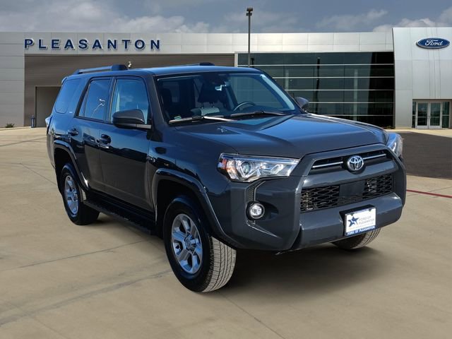 Used 2024 Toyota 4Runner SR5 image 7