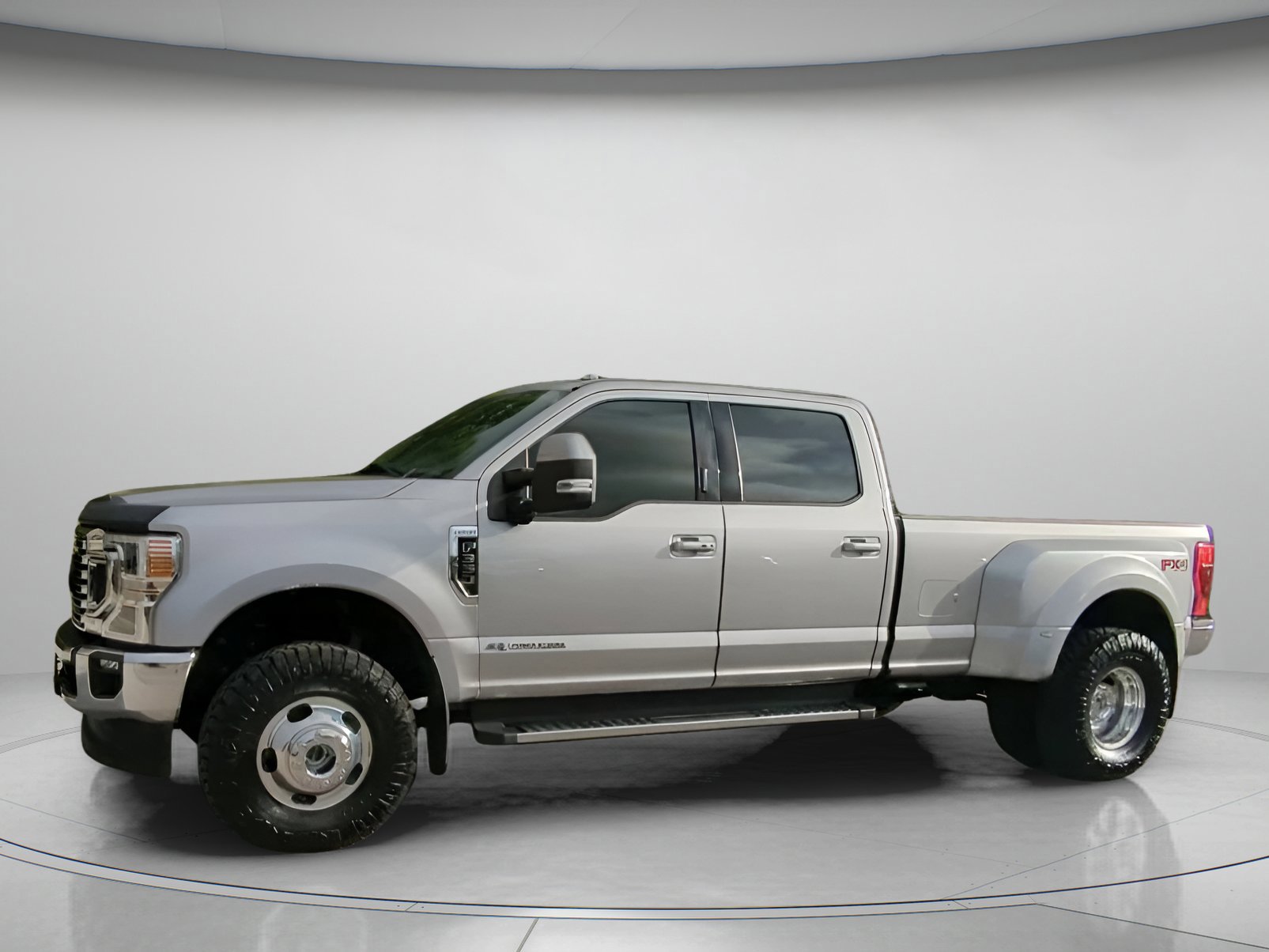 Certified 2022 Ford F350 Lariat w/ Lariat Ultimate Package image 6