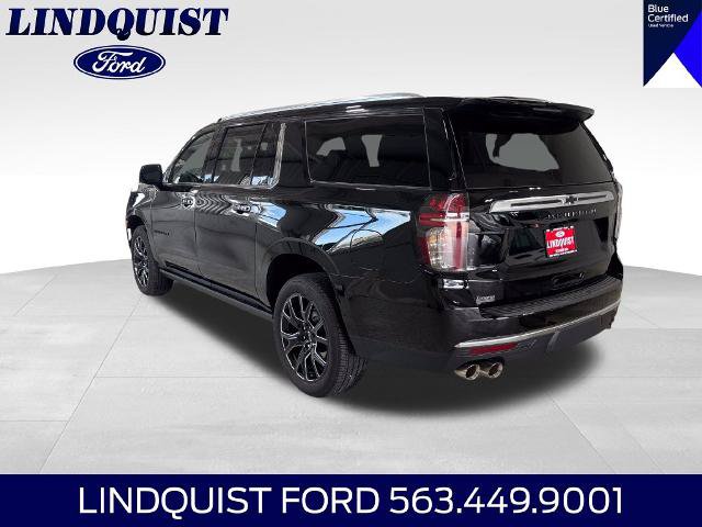 Used 2024 Chevrolet Suburban High Country w/ Advanced Technology Package AWD/4WD image 3