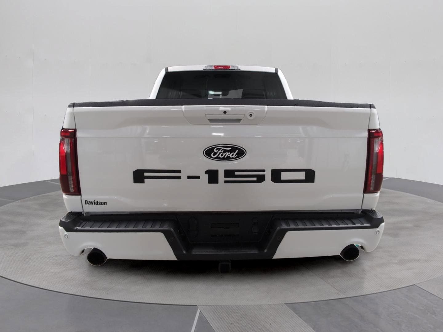 Certified 2024 Ford F150 Lariat w/ Equipment Group 502A High AWD/4WD image 5