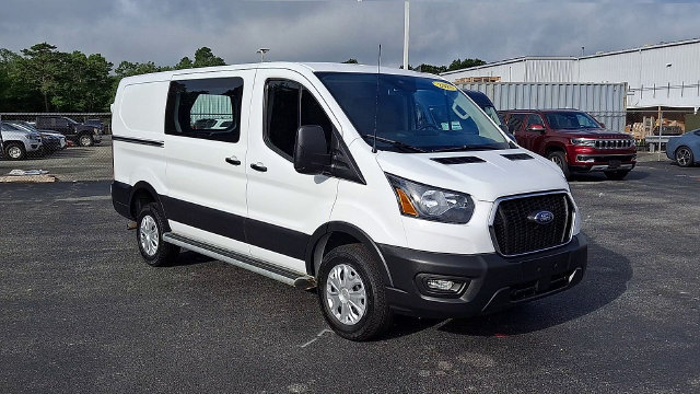 Certified 2025 Ford Transit 250 Low Roof w/ Exterior Upgrade Package RWD image 2