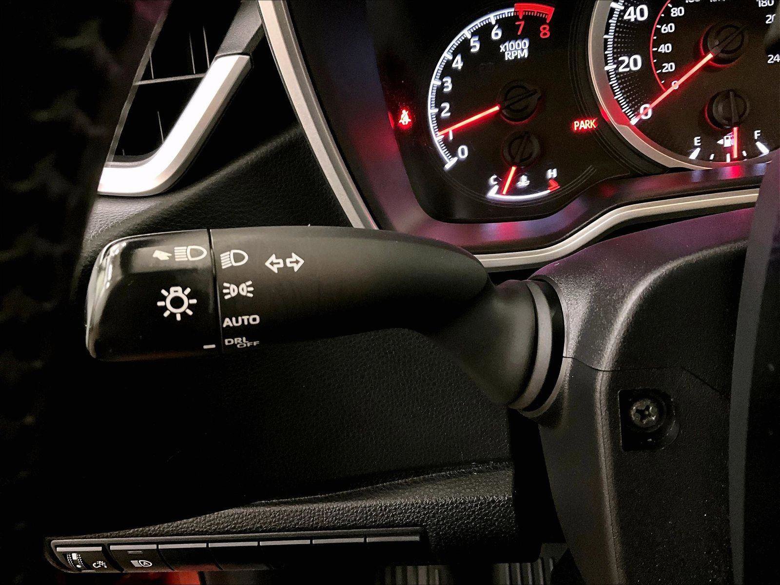 Used 2019 Toyota Corolla SE FWD image 30