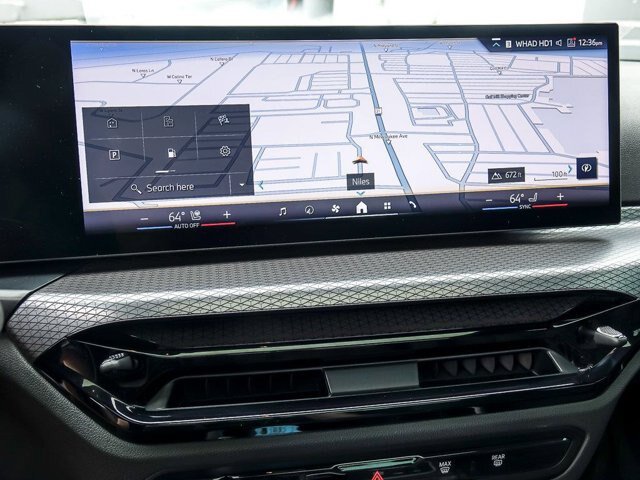 Used 2025 BMW 330i Sedan w/ M Sport Package RWD image 24