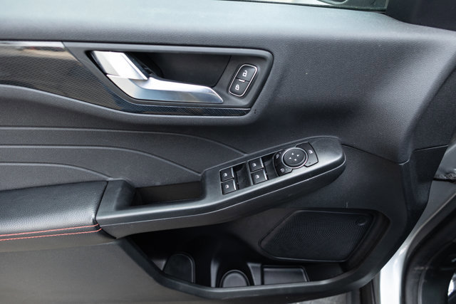Certified 2023 Ford Escape ST-Line Select AWD/4WD image 14