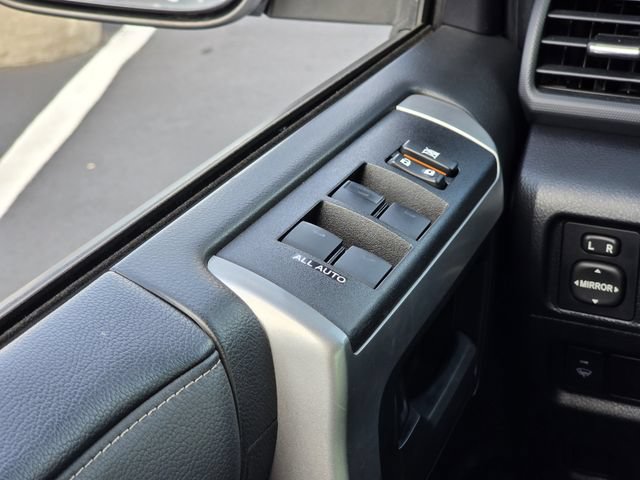 Used 2020 Toyota 4Runner SR5 Premium w/ Moonroof Package RWD image 17