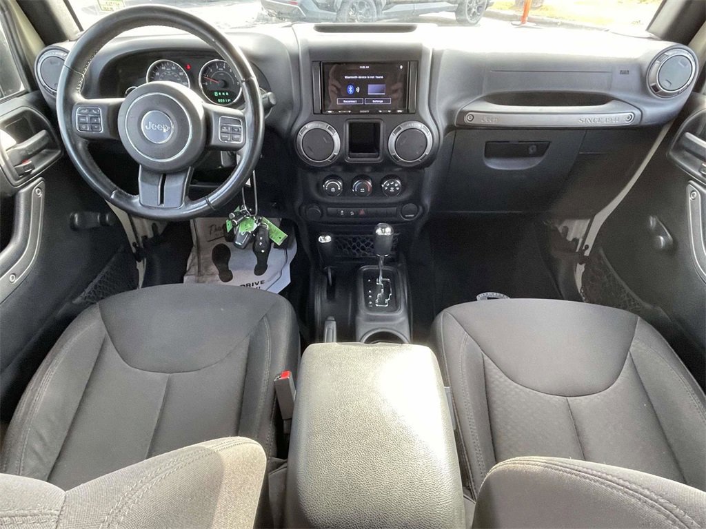 Used 2017 Jeep Wrangler Unlimited Sport w/ Connectivity Group image 11