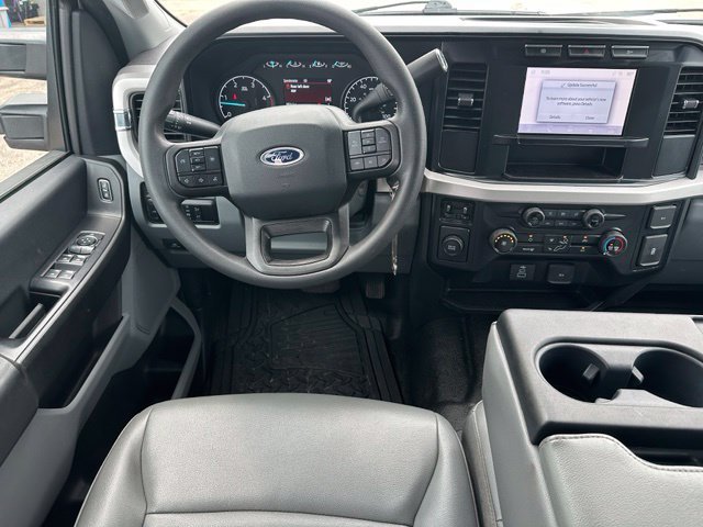 Certified 2024 Ford F550 2WD Crew Cab Super Duty image 11