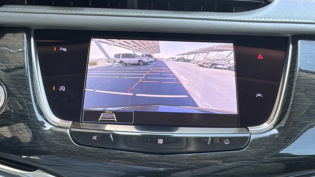 Used 2020 Cadillac XT6 Premium Luxury AWD/4WD image 17
