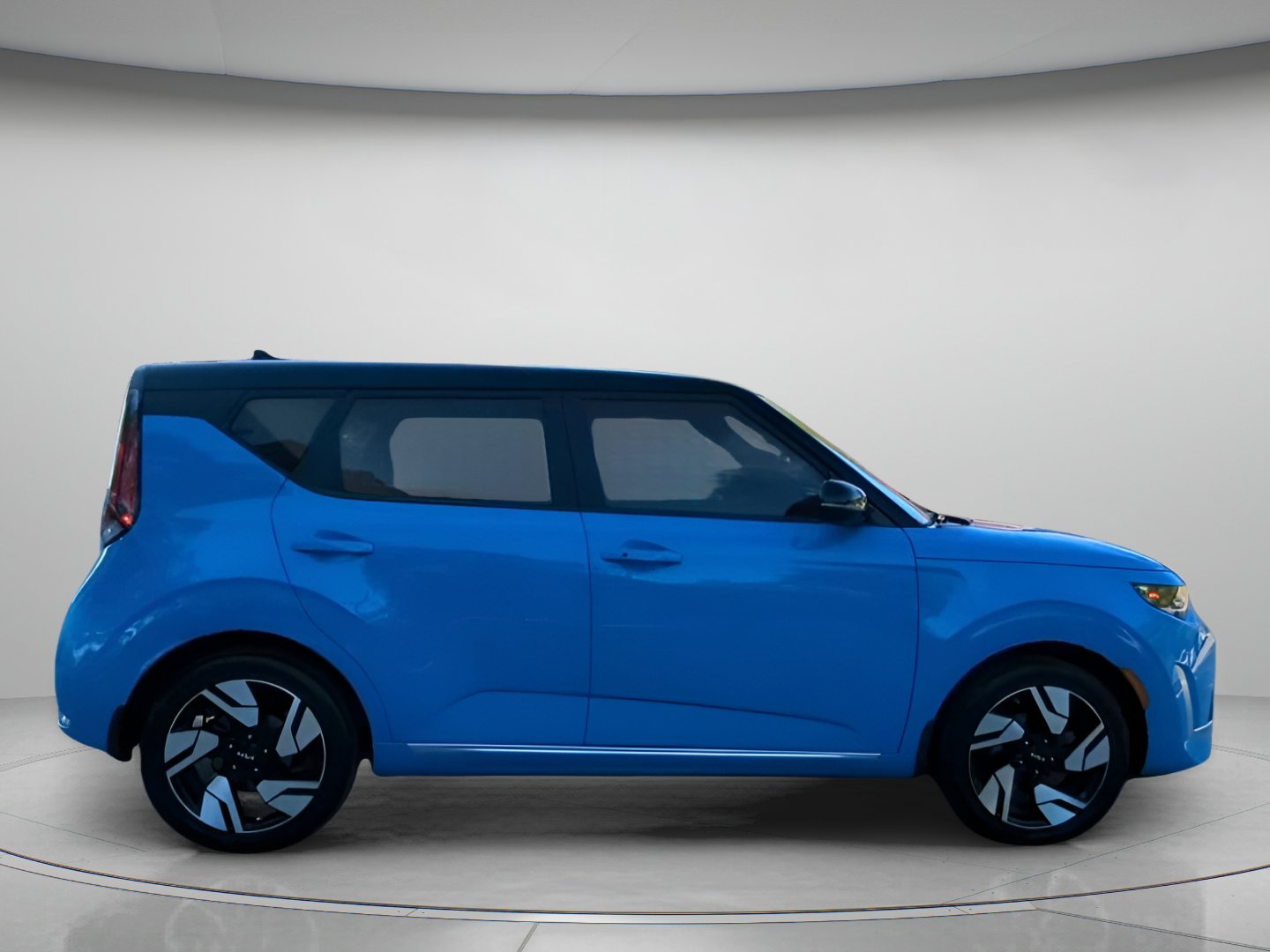 Used 2024 Kia Soul GT-Line FWD image 32