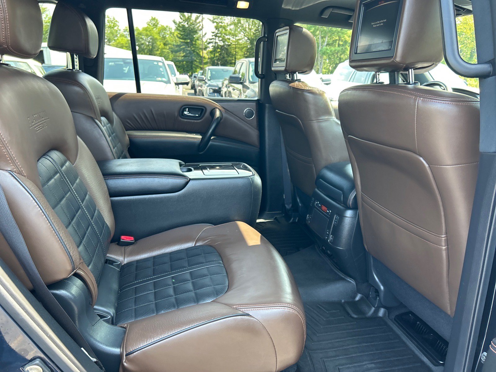 Used 2020 Nissan Armada Platinum w/ Platinum Reserve Package AWD/4WD image 21