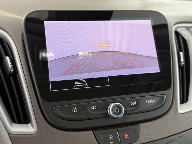 Used 2024 Chevrolet Malibu LT FWD image 12