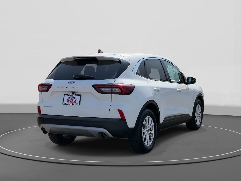 Certified 2024 Ford Escape Active FWD image 5
