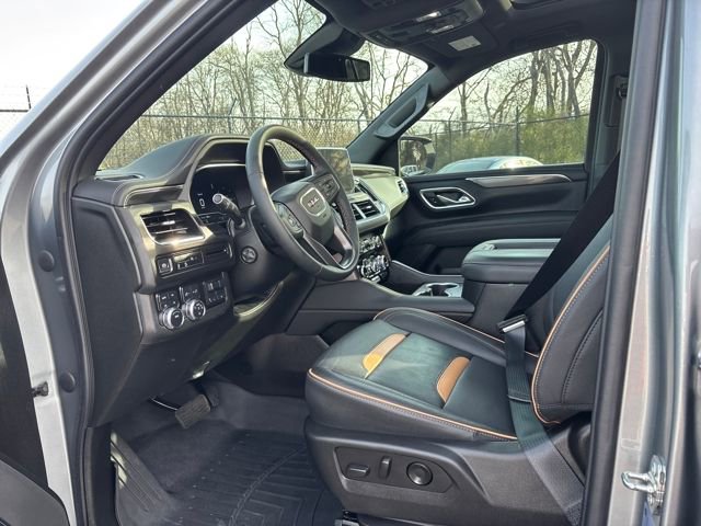 Used 2023 GMC Yukon AT4 w/ Max Trailering Package image 13