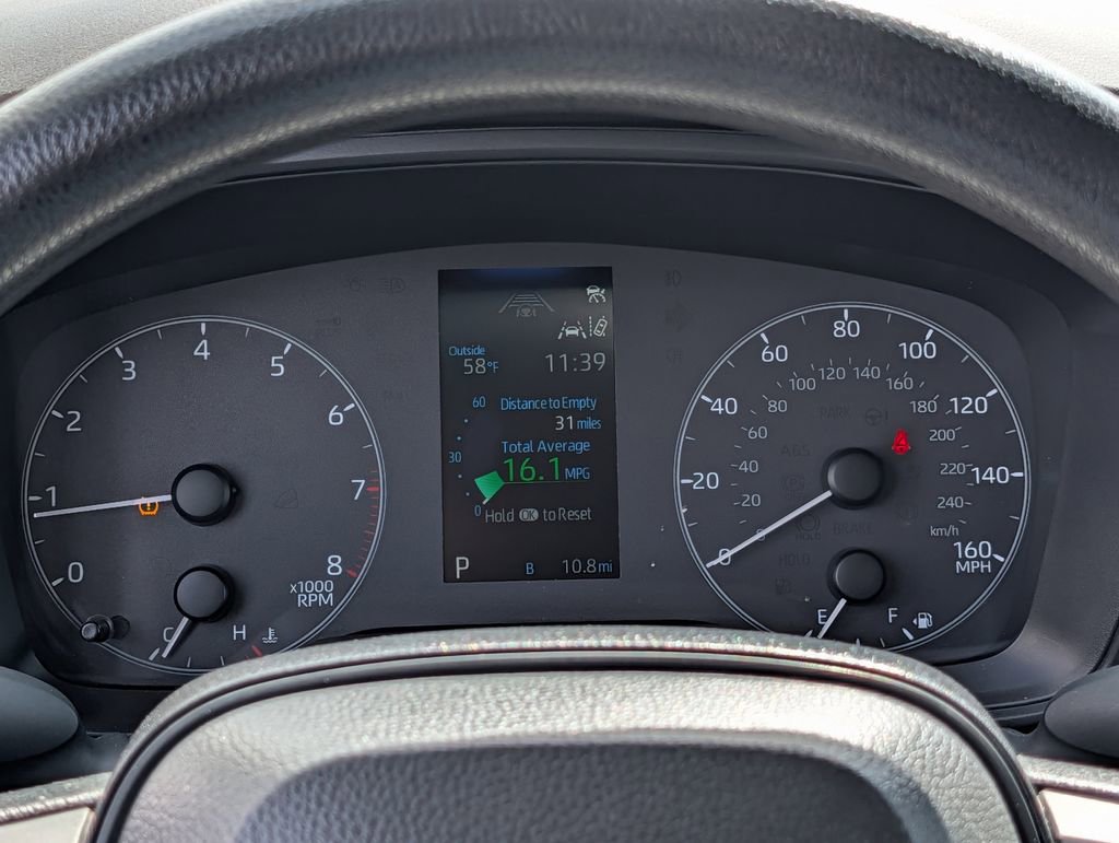 Used 2025 Toyota Corolla LE image 30