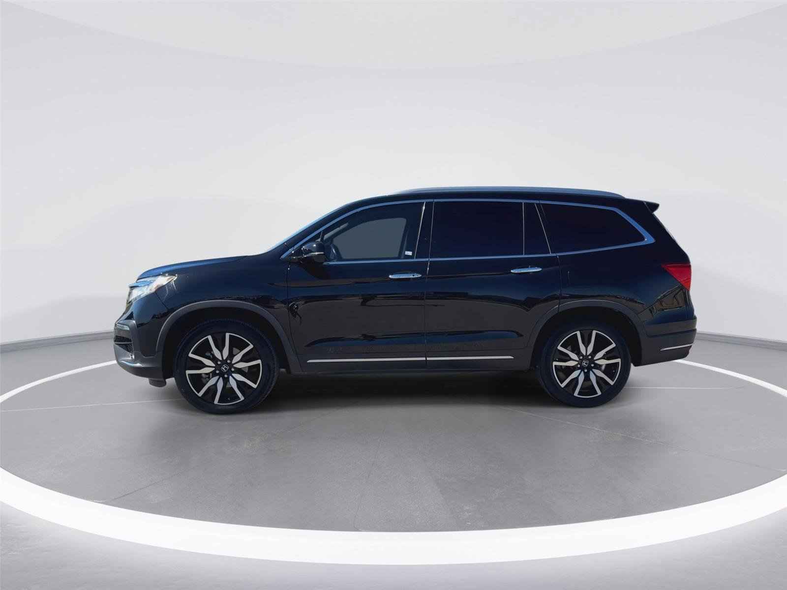 Used 2020 Honda Pilot Touring image 6