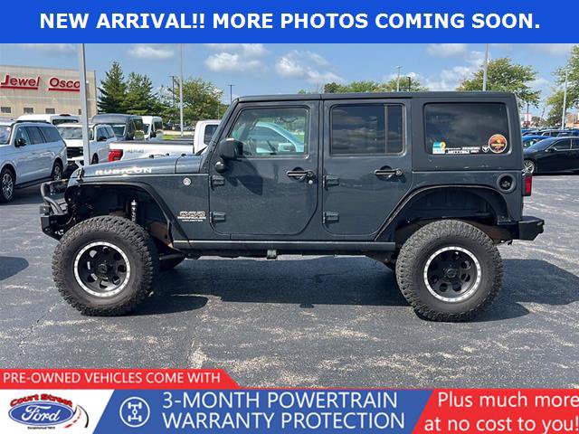 Used 2017 Jeep Wrangler Unlimited Rubicon w/ Connectivity Group AWD/4WD image 1