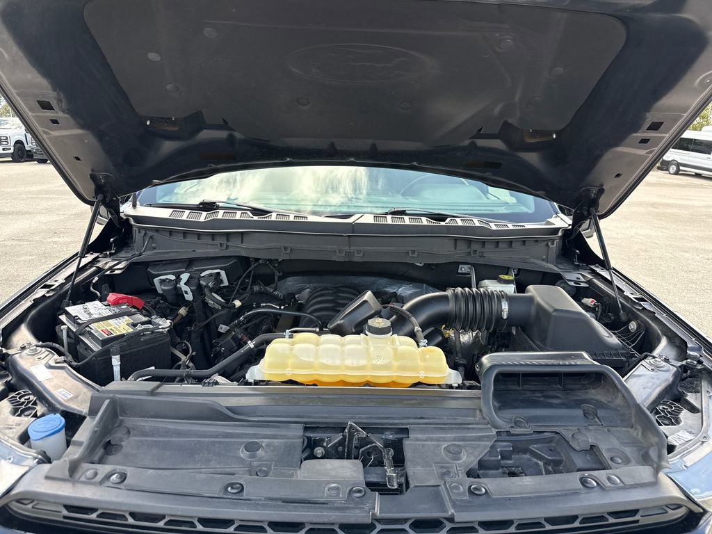 Certified 2022 Ford F150 Platinum w/ Equipment Group 701A High image 32