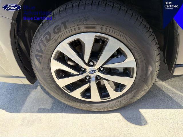 Used 2025 Subaru Outback Premium AWD/4WD image 19