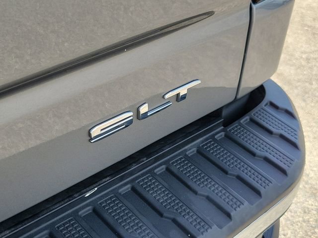 Used 2025 GMC Sierra 1500 SLT RWD image 8