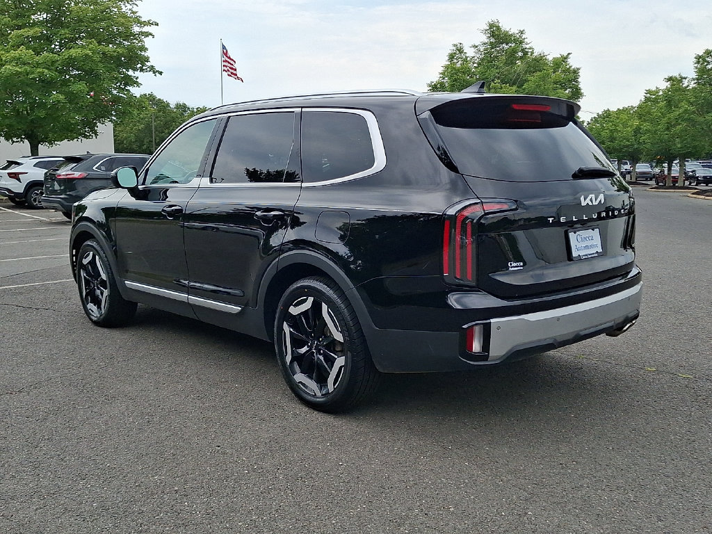 Used 2023 Kia Telluride EX AWD/4WD image 7
