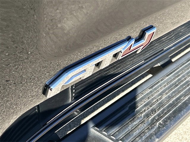 Used 2020 GMC Sierra 1500 AT4 w/ AT4 Premium Package image 12