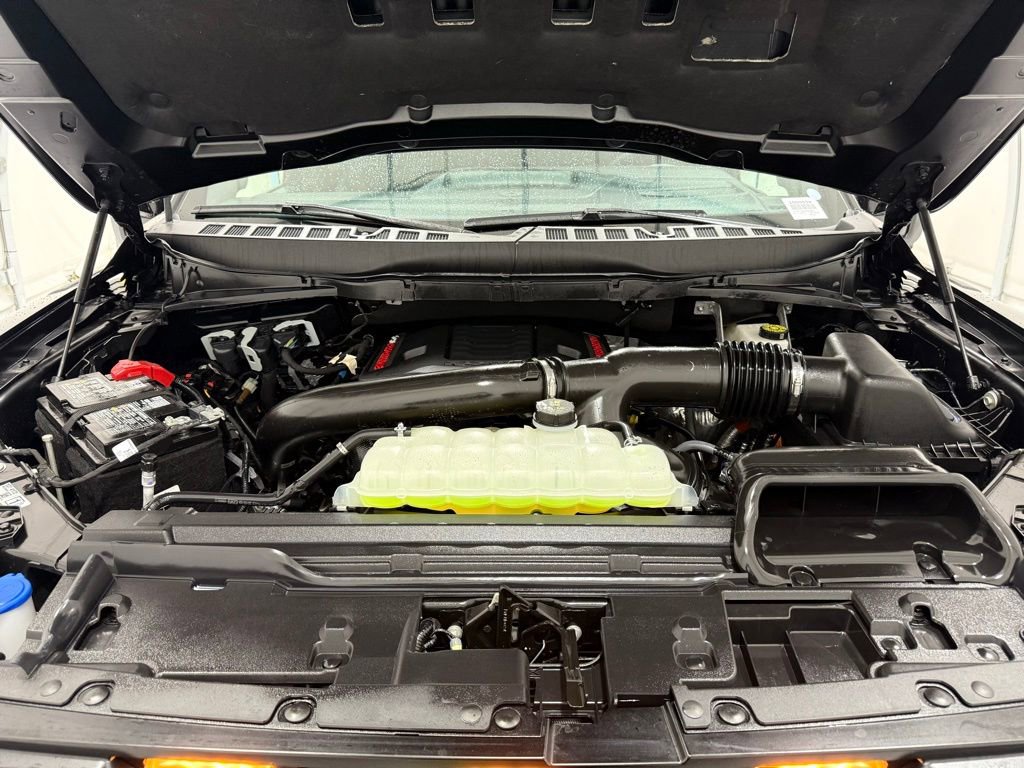 Certified 2025 Ford F150 Raptor image 9