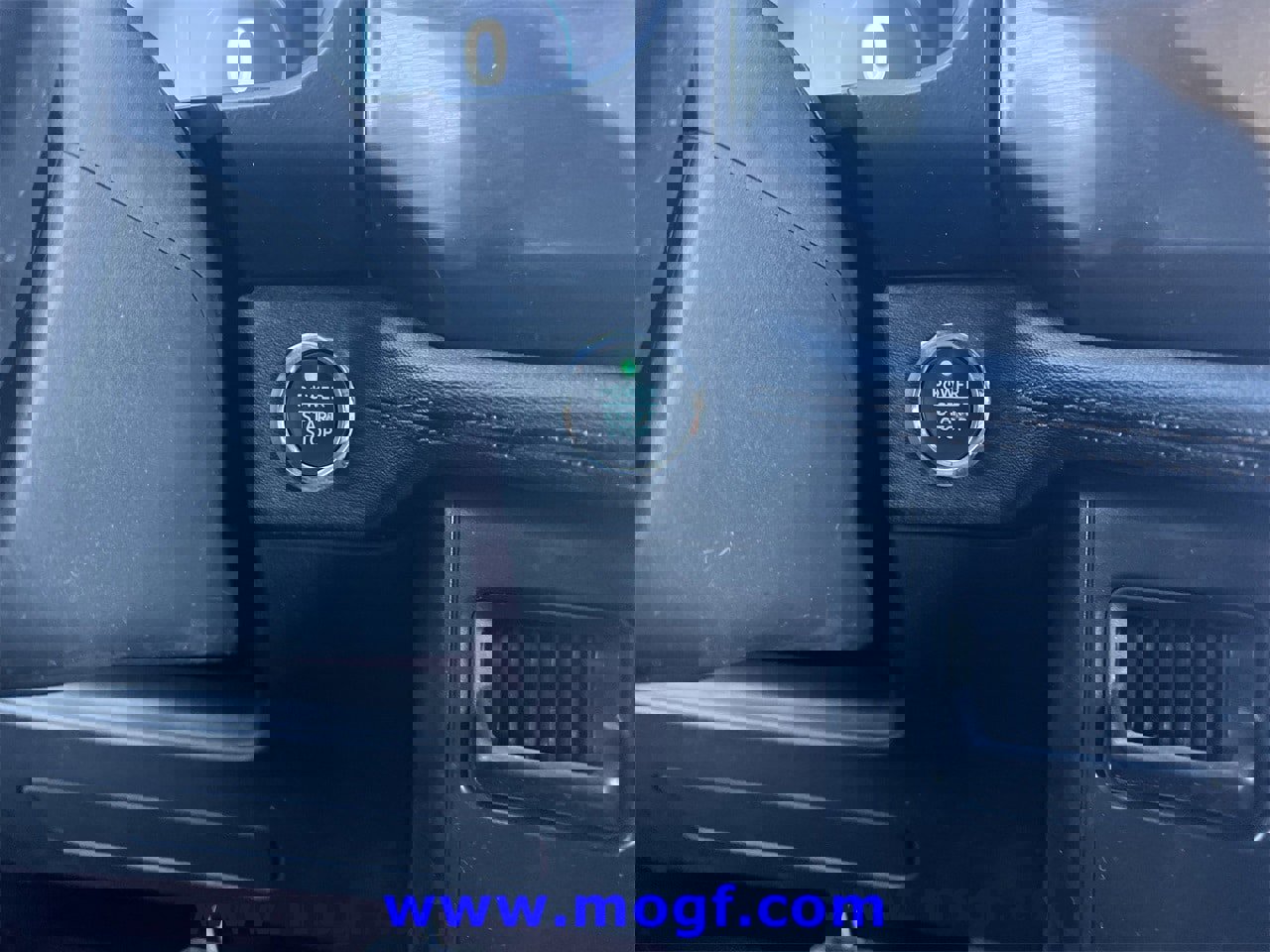 Certified 2022 Ford F150 Lightning Lariat image 12