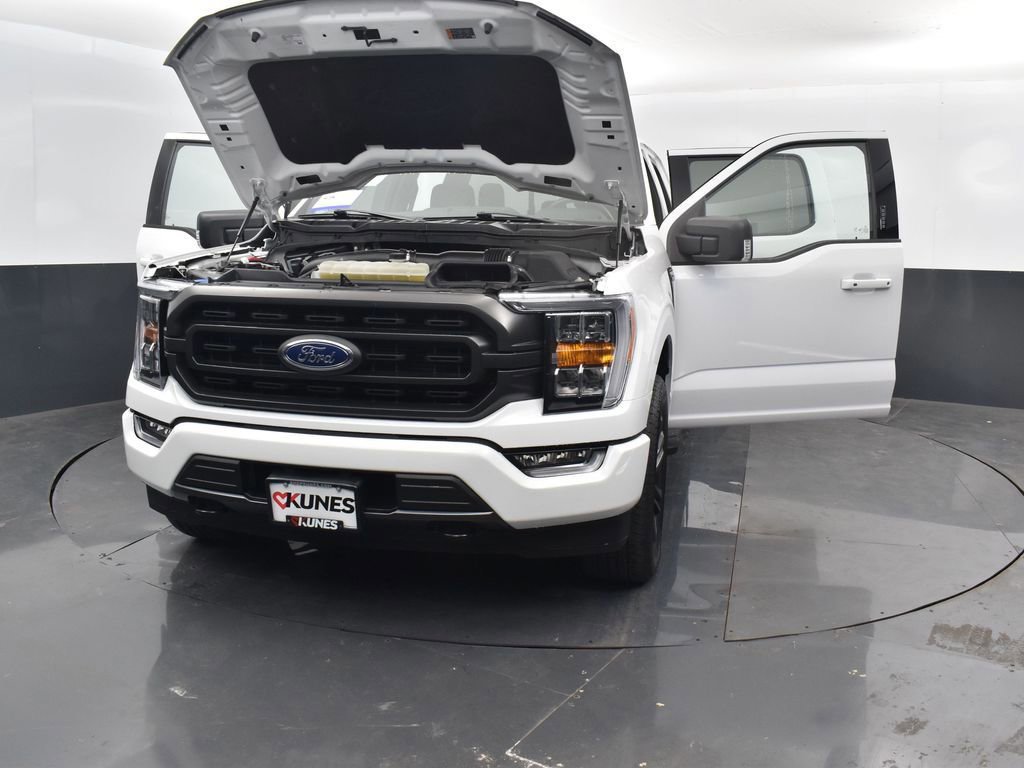 Certified 2022 Ford F150 XLT w/ Equipment Group 302A High image 55