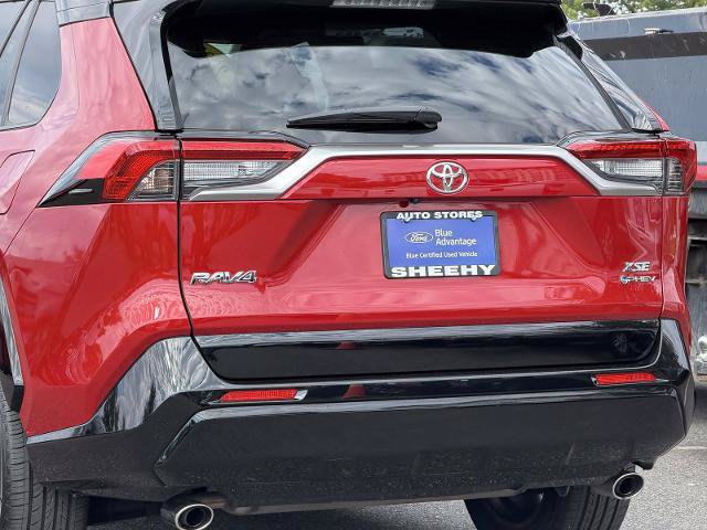 Used 2025 Toyota RAV4 XSE w/ Weather Package AWD/4WD image 31