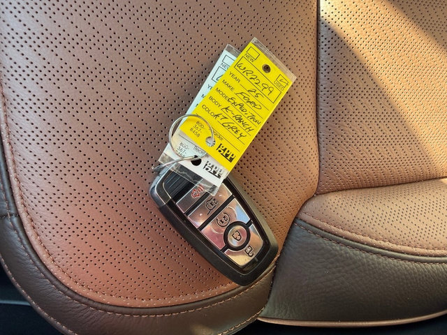 Certified 2025 Ford Expedition King Ranch AWD/4WD image 31