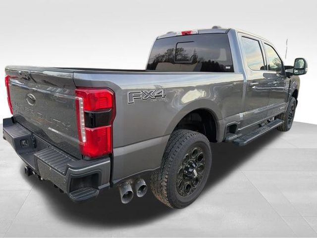 Certified 2024 Ford F250 Lariat w/ Lariat Ultimate Package image 3