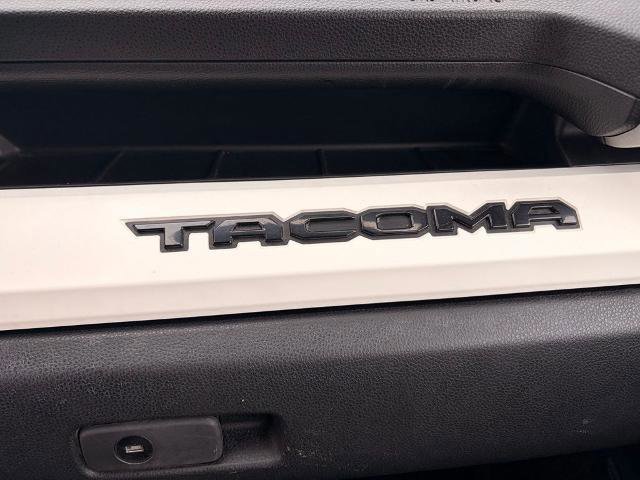 Used 2024 Toyota Tacoma TRD Off-Road AWD/4WD image 30