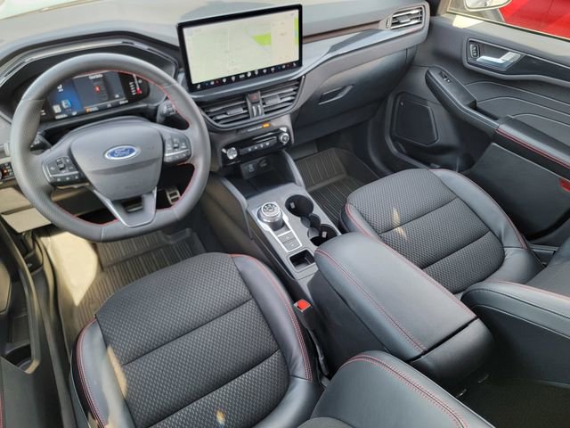 Certified 2023 Ford Escape ST-Line w/ Tech Pack #1 AWD/4WD image 38
