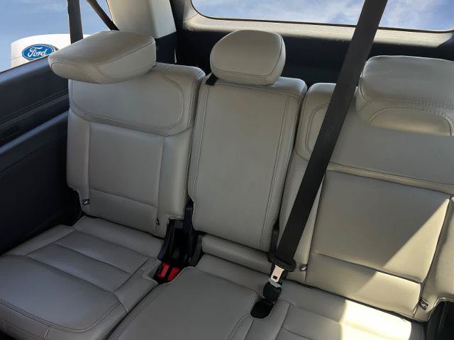 Certified 2025 Ford Expedition Max Active RWD image 18