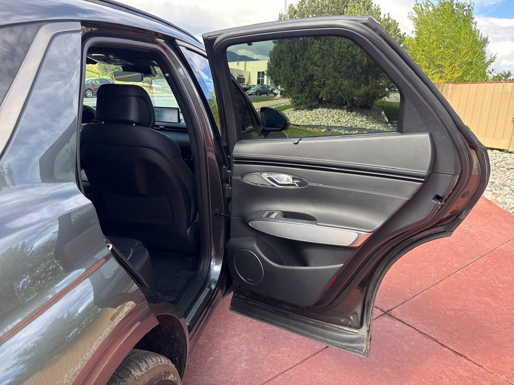 Used 2024 Genesis GV70 2.5T w/ Sport Prestige Package AWD/4WD image 22