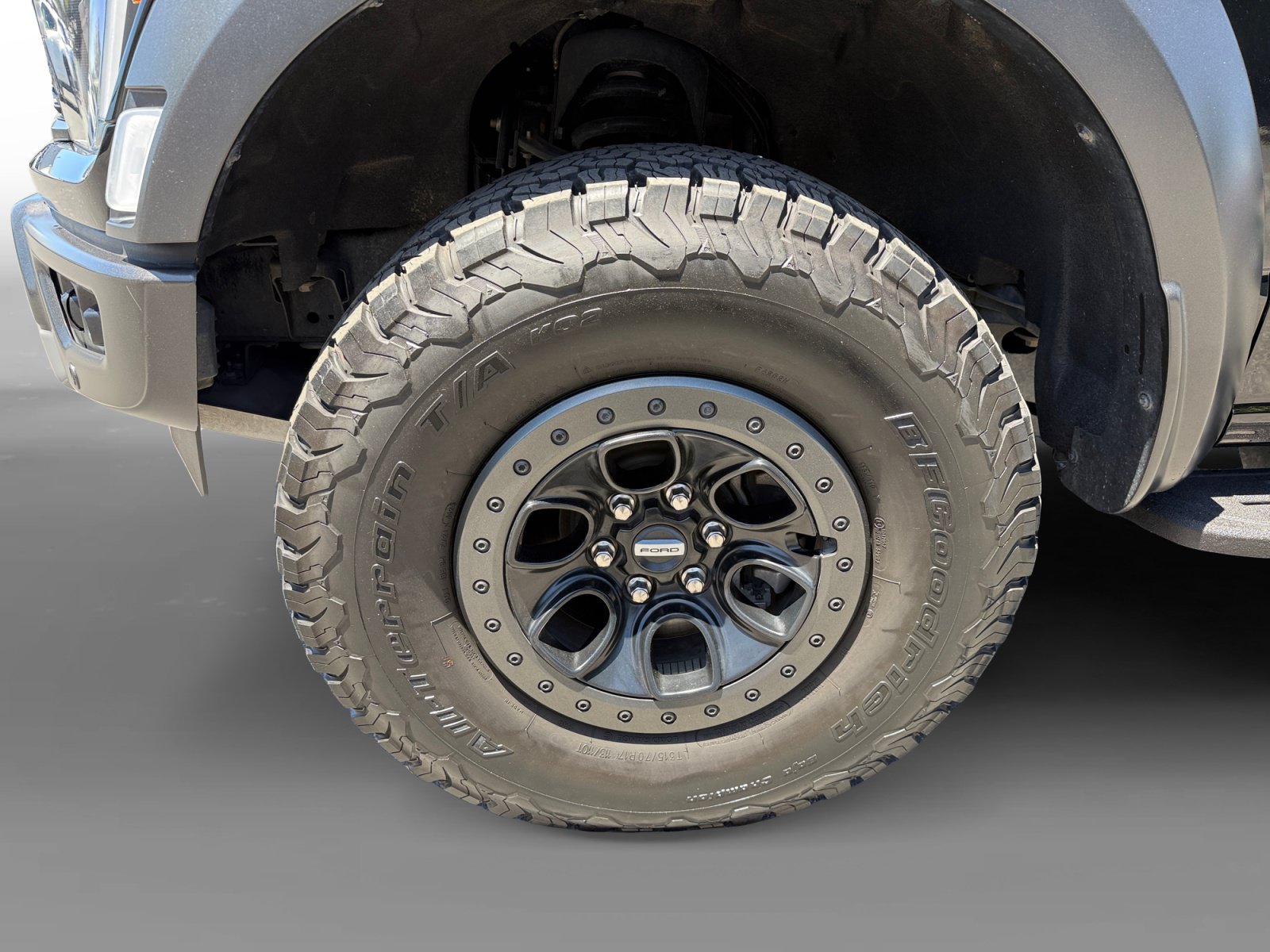 Certified 2023 Ford F150 Raptor w/ Raptor Carbon Fiber Package AWD/4WD image 9