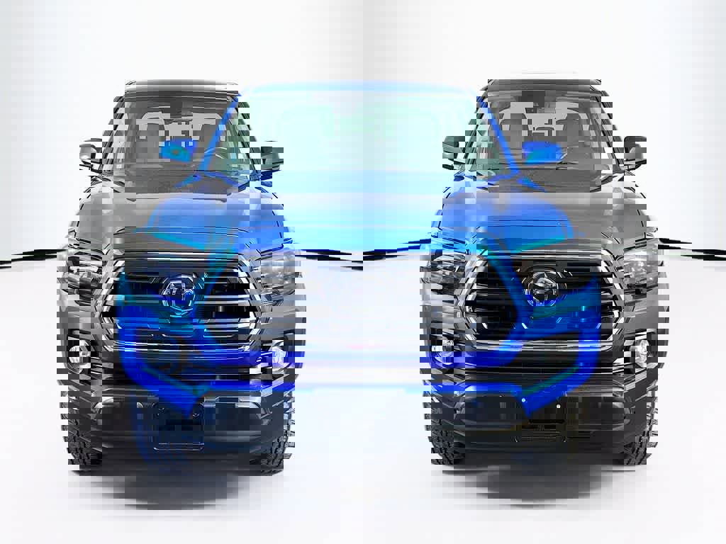 Used 2018 Toyota Tacoma SR5 image 8