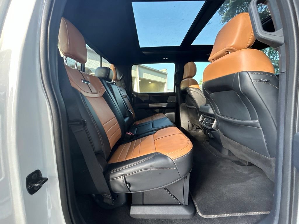 Certified 2024 Ford F250 Platinum w/ FX4 Off-Road Package AWD/4WD image 33
