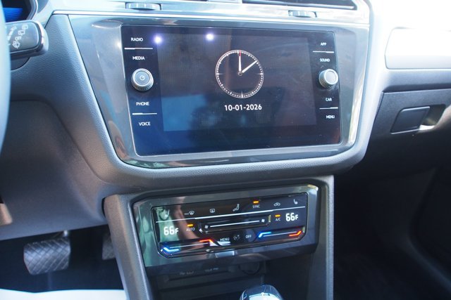 Used 2022 Volkswagen Tiguan SE FWD image 26